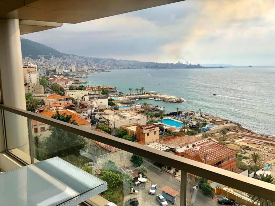 Monte Mare Hotel Jounieh Bagian luar foto