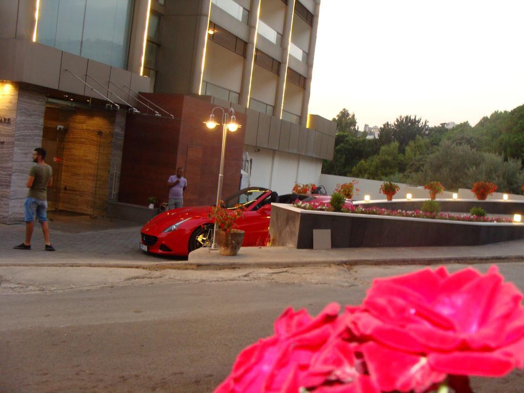Monte Mare Hotel Jounieh Bagian luar foto