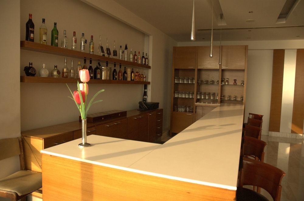 Monte Mare Hotel Jounieh Bagian luar foto