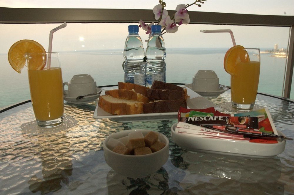 Monte Mare Hotel Jounieh Bagian luar foto