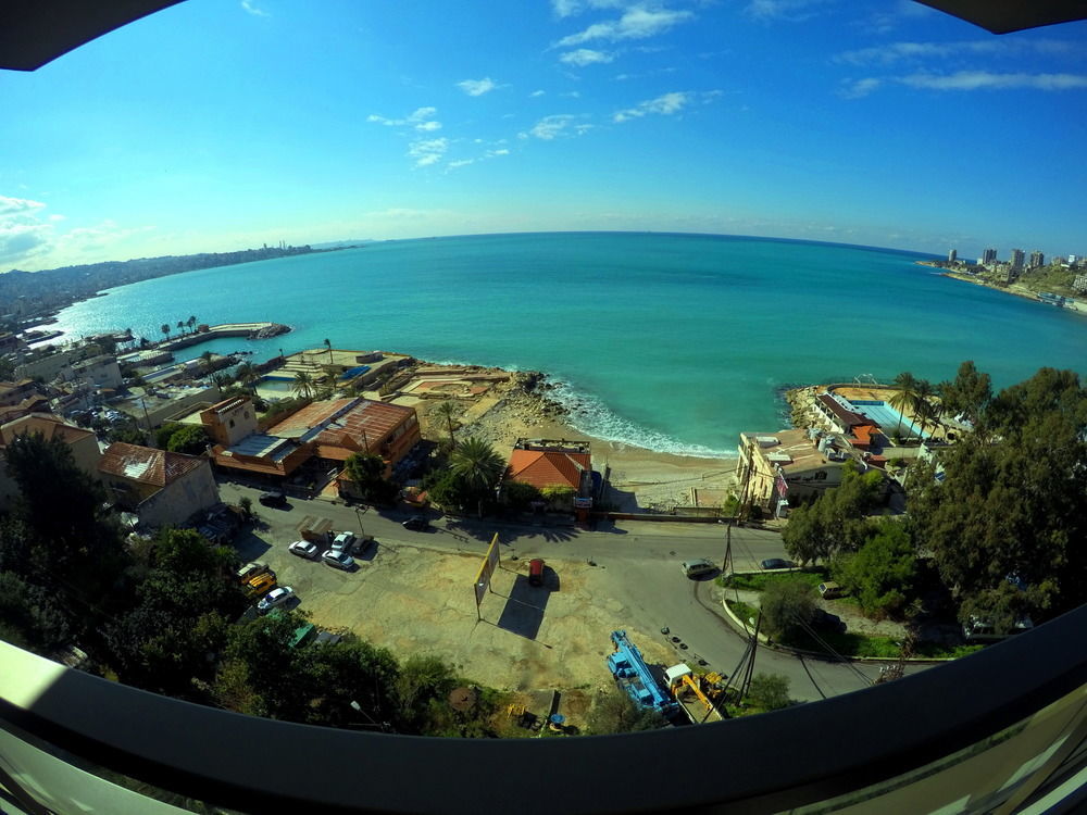 Monte Mare Hotel Jounieh Bagian luar foto
