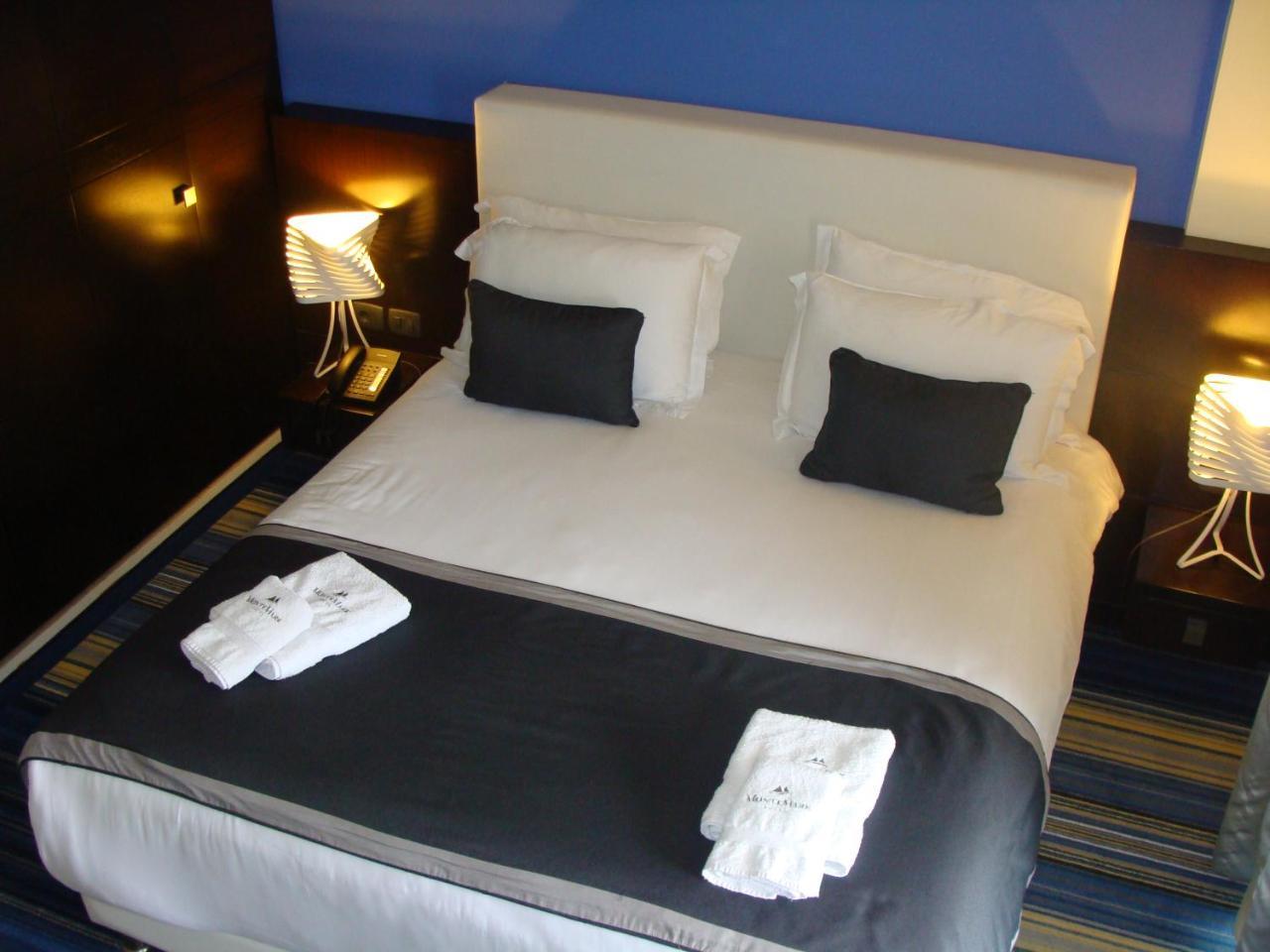 Monte Mare Hotel Jounieh Bagian luar foto